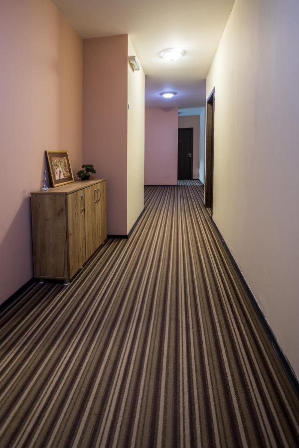 Hanovete Hotel Pliska Dış mekan fotoğraf