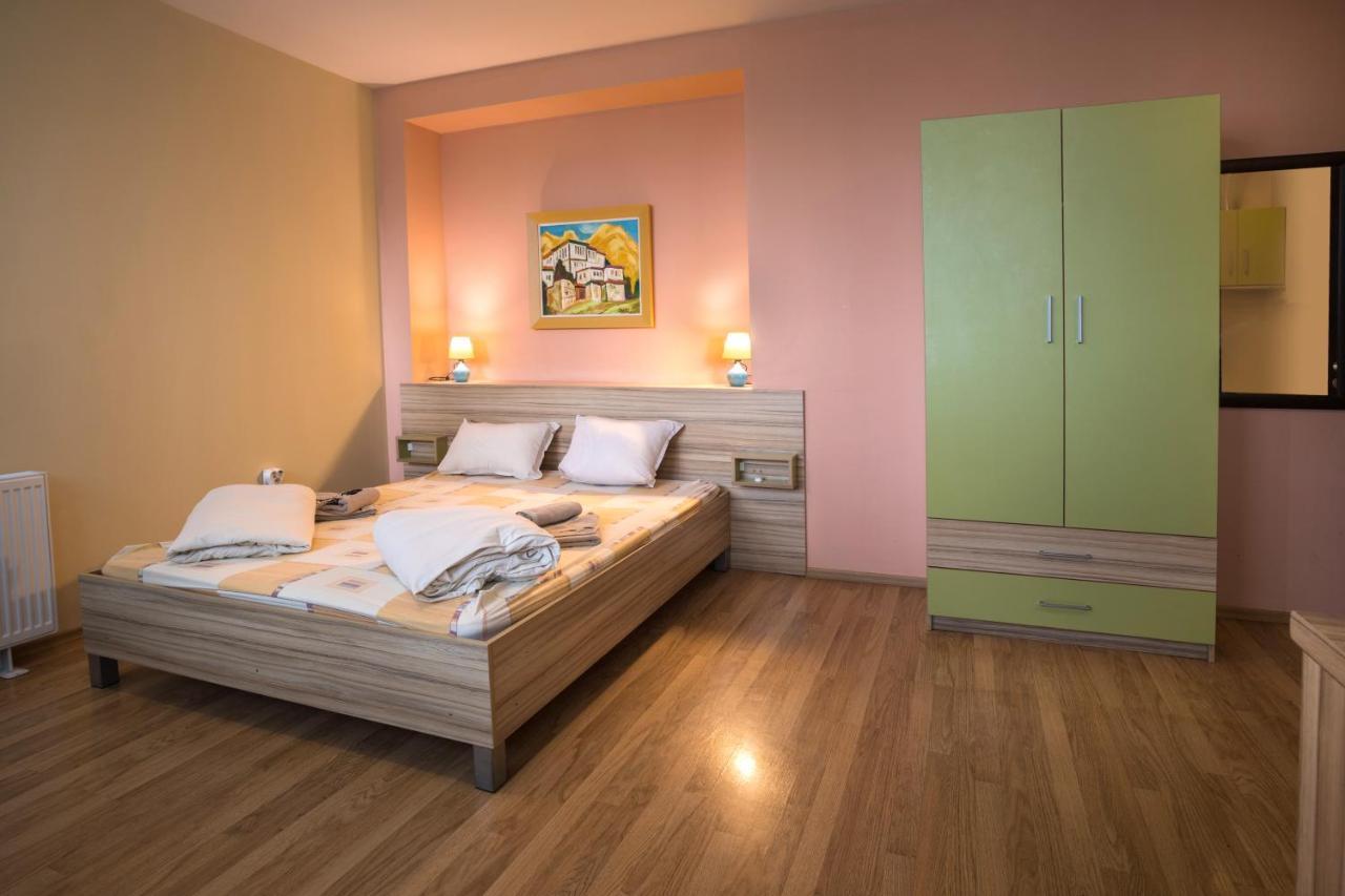Hanovete Hotel Pliska Dış mekan fotoğraf